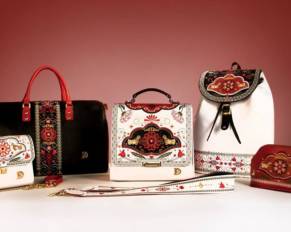 Dajana Rodriguez značka vyrábajúca hlavne kožené kabelky, Kolekcia Srdce Európy