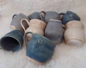 hrnčiarska dielňa MS Keramik, hrnčeky, misy, džbány, vázy, poháre